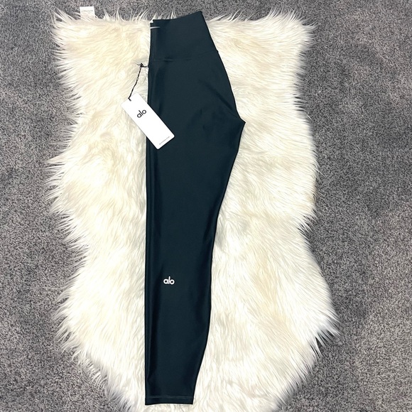 ALO Yoga Pants - Alo 7/8 High-Waist Airlift Legging